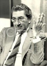 1988 GENEVE TÃ©lÃ©vision SUISSE ROMANDE Gilbert TRIGANO On a marche sur la l