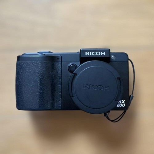 Fotocamera digitale compatta