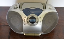 LETTORE CD / RADIO / CASSETTA PORTATILE GRUNDIG, CON DIFETTI LEGGERE BENE [ZE03]