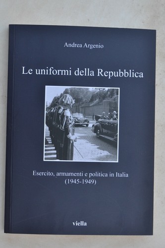 Uniformi della repubblica - le,