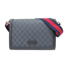 GUCCI GG Supreme Shoulder Bag