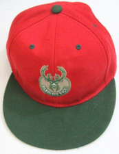 Cappello da baseball SWAG Milwaukee Bucks rosso verde taglia unica berretto posteriore a scatto AP75