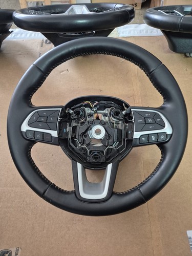 P5sx74lt5ah volante pelle - p5sx74lt5ah, in
