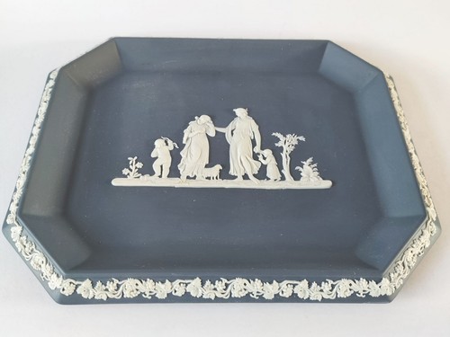 Wedgwood portland blue - portland,
