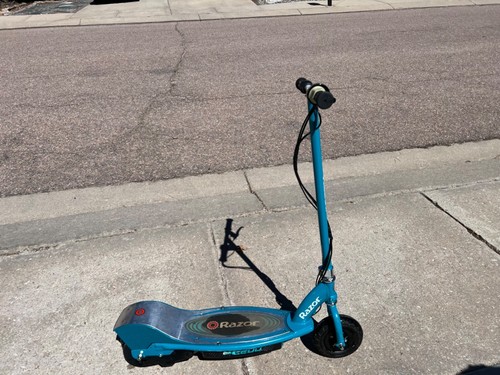 Blue razor scooter - blue,