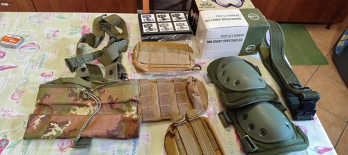 Articoli militari blocco - articoli,