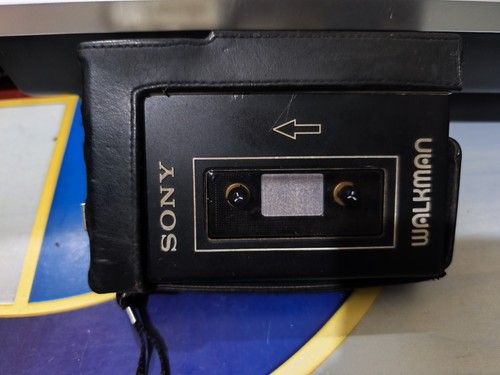 Sony walkman 1981 - sony, metal