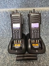 Set di 2 Motorola XPR7550 Digital DMR 403-512 UHF MotoTrbo REFURB Acquista 1-9 set