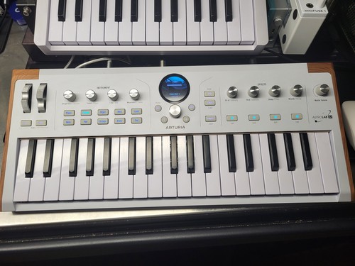 Arturia astrolab - arturia,