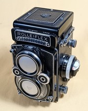 Rolleiflex 3.5F # 2230907 Jt, Carl Zeiss Planar 75/3.5, lens caps, EXC+++