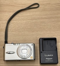 Panasonic LUMIX DMC-FX01