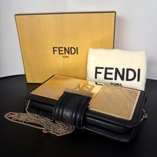Rara custodia smartphone FENDI