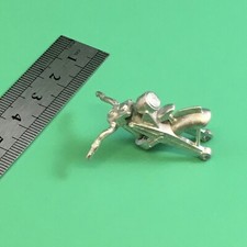 Britains Deetail Manubrio e