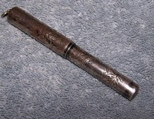 Penna stilografica collana