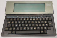 Notebook Olivetti M10 con 32kb RAM e Multiplan 1.0