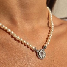 Collana Di Perle D’acqua Dolce In Argento 925 E Cammeo Con Fiore Di Loto