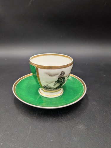 Tasse sous verte or - &,
