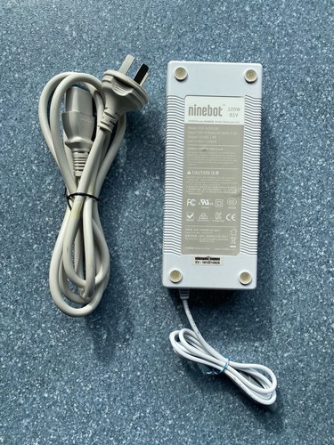 Alimentatore adattatore