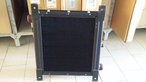 Radiatore olio macchina - olio,