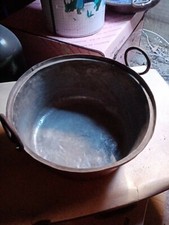 Pentola di rame antico