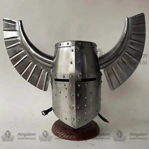 Elmetto medievale templare