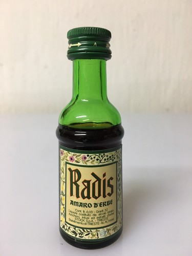 Mignon miniature stock radis - miniature,