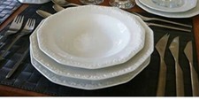 Servizio Piatti In Porcellana