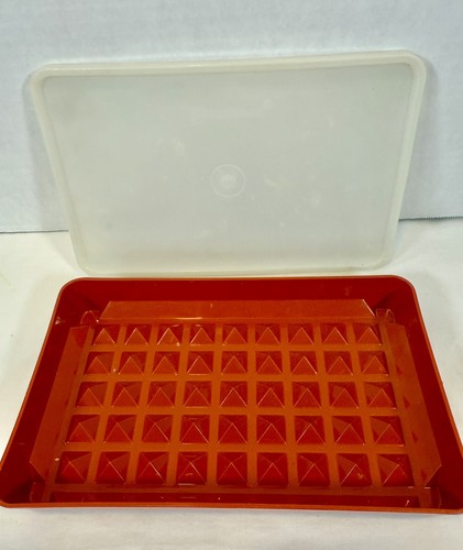 Tupperware red deli - meat, hot