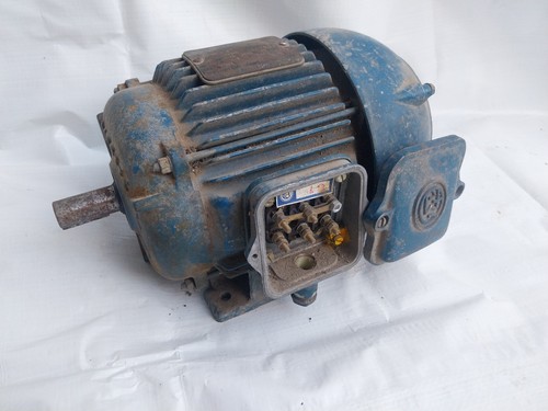 Motore elettrico trifase - motore,