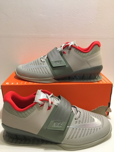 Nuove scarpe sollevamento - nuove, da