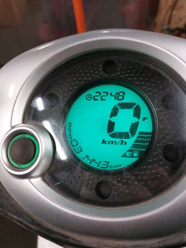 Compteur 443 kms - 31.443, origine