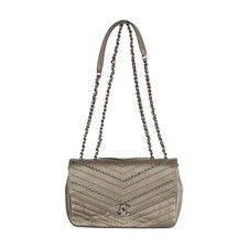 Borsa a tracolla Chanel 'Chain Paillettes' Chevron con patta impreziosita