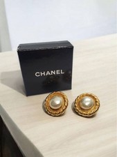 Orecchini CHANEL perle finte