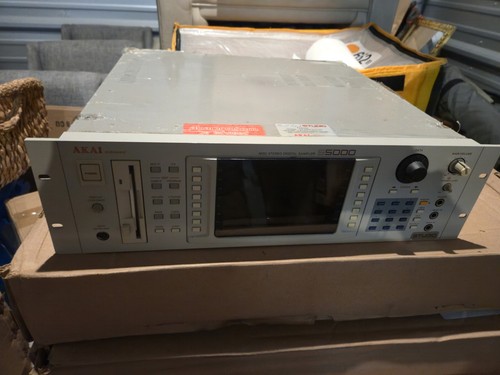 Akai s5000 midi campionatore - ,