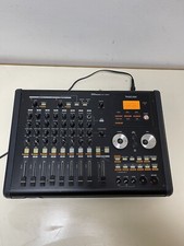 Tascam Portastudio DP-02CF Registratore digitale multitraccia 8 tracce