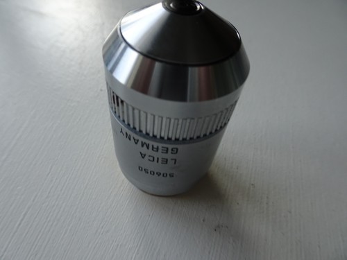 Obiettivo per microscopio