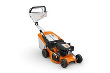 RASAERBA STIHL RM 248 T MOTORE