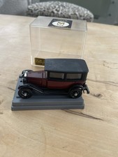Voiture dugu fiat 509 - voiture, en