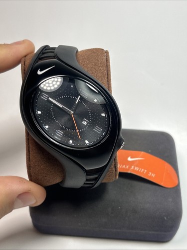 Orologio analogico nero nuovo