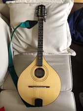 Bouzouki irlandese con dorso