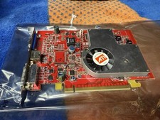 PNY Tech 128 bit VGA/DVI/Porte