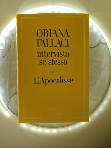 Intervista stessa - intervista, a