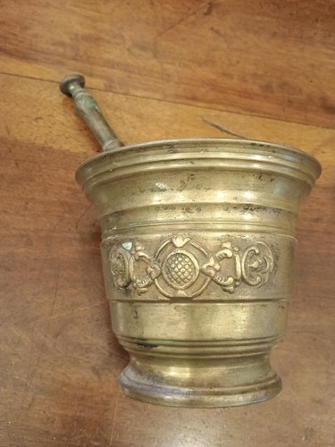 Mortaio antico bronzo con - in,