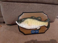 Basso che canta pesce Knockoff