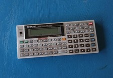 Calcolatrice SHARP PC-1403 -