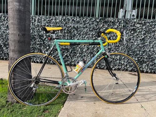 1982 bianchi bicycle - 1982, 23"