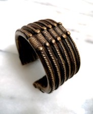 ANTIQUE BEAUTIFUL LOBI ETHNIC