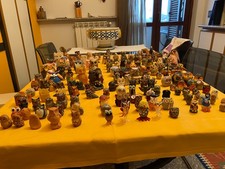 collezione di circa 200 gufi-civette di varie dimensioni e colori 