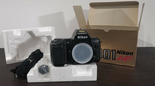 Nikon 801 - -, af