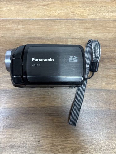 Panasonic sdr videocamera - sdr-s7,